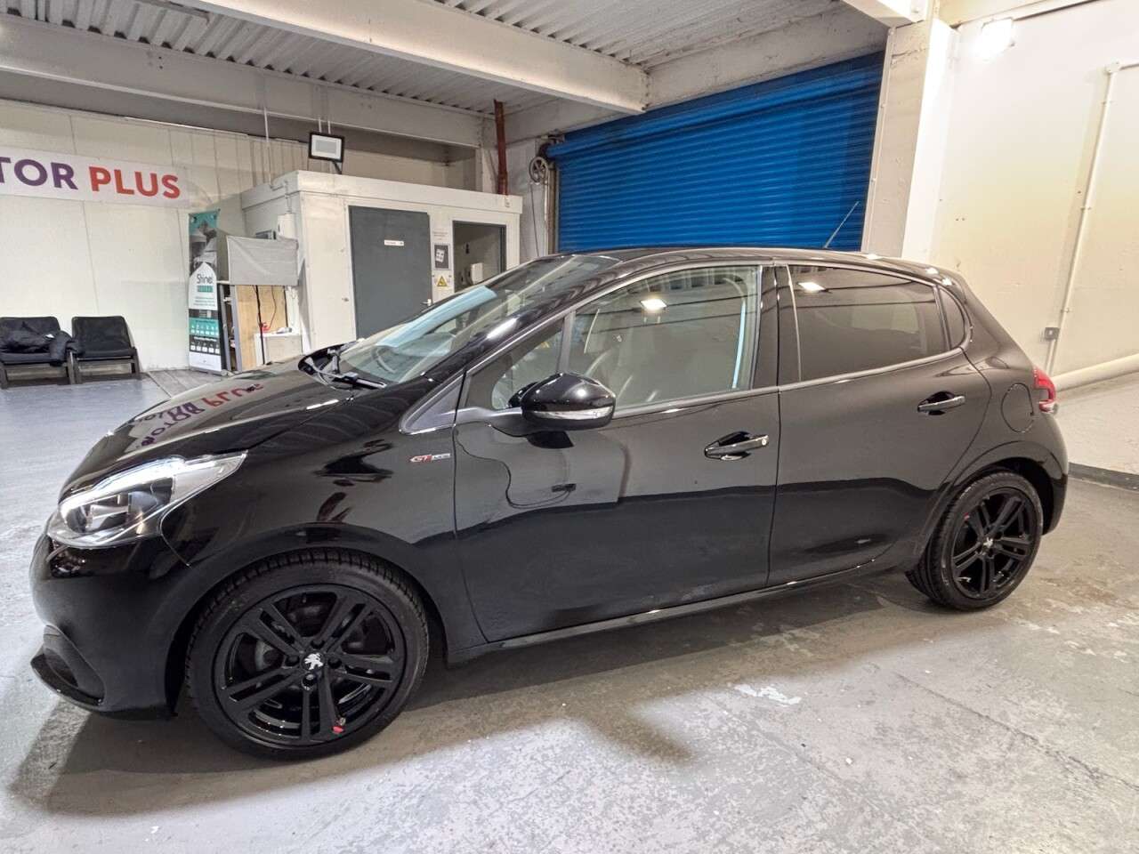 2019 PEUGEOT 208 2019 PEUGEOT 208