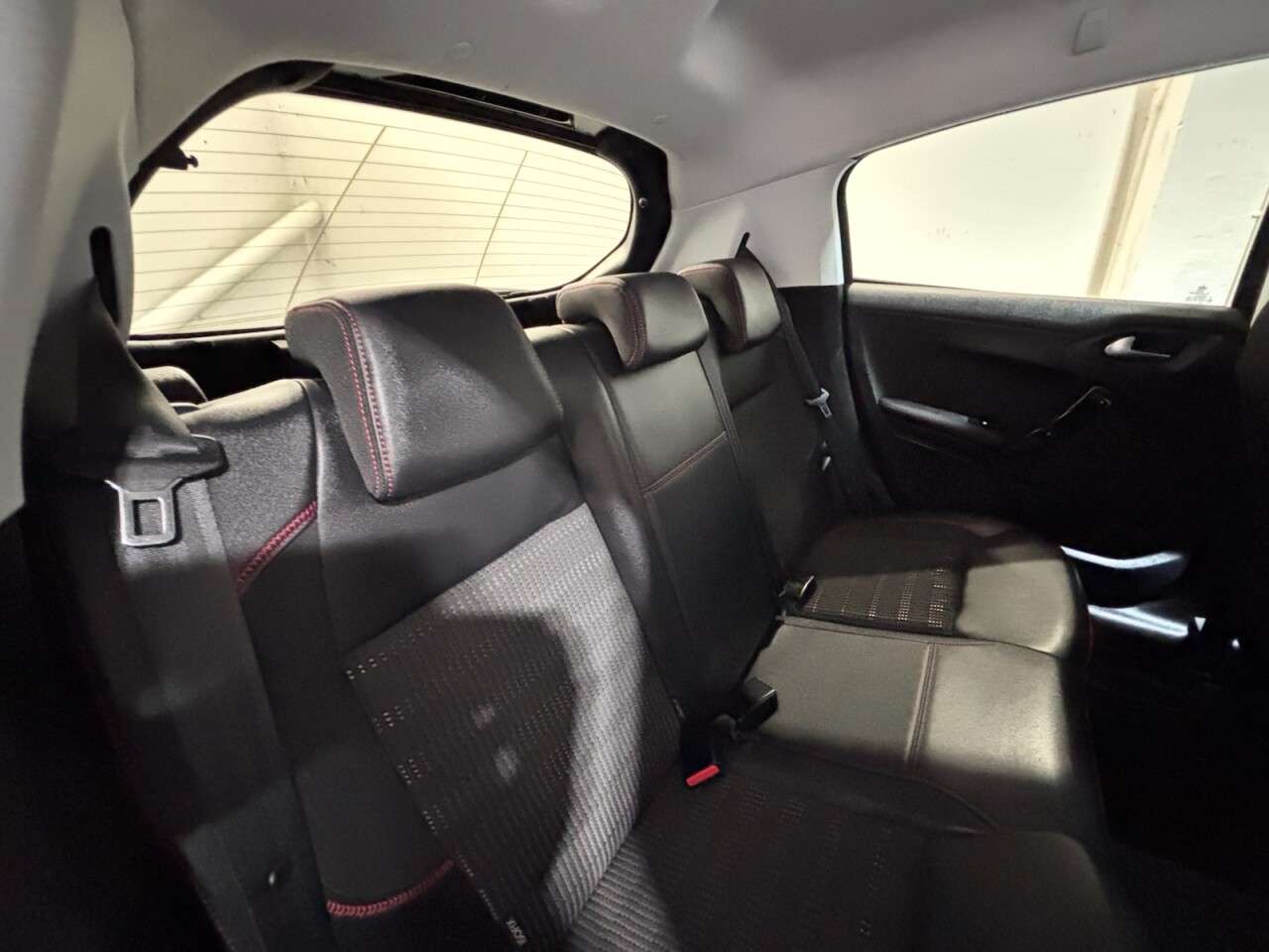 2019 PEUGEOT 208 2019 PEUGEOT 208