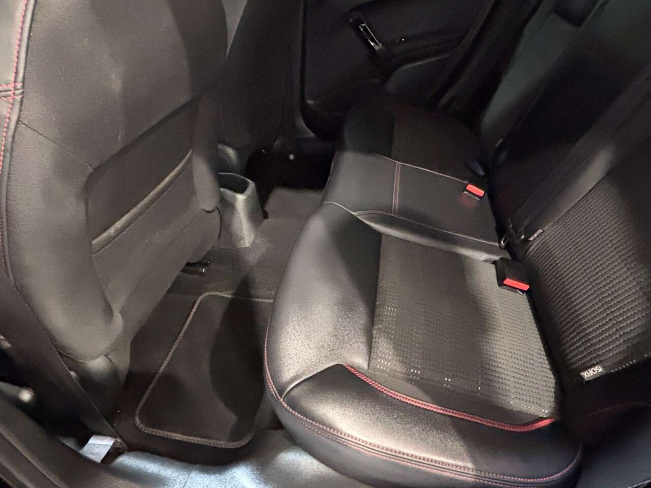 2019 PEUGEOT 208 2019 PEUGEOT 208