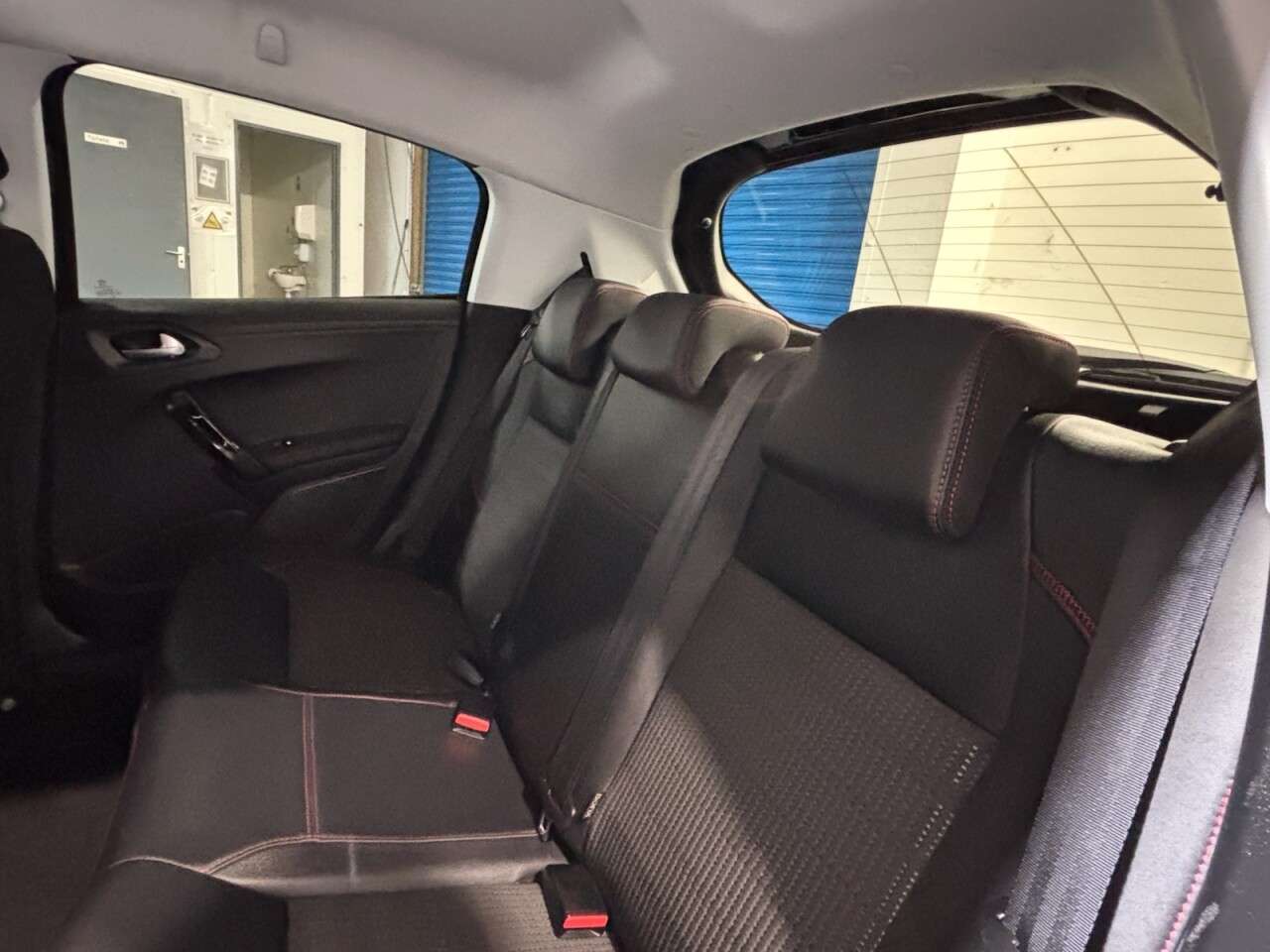 2019 PEUGEOT 208 2019 PEUGEOT 208