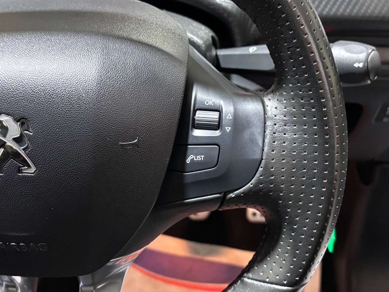 2019 PEUGEOT 208 2019 PEUGEOT 208