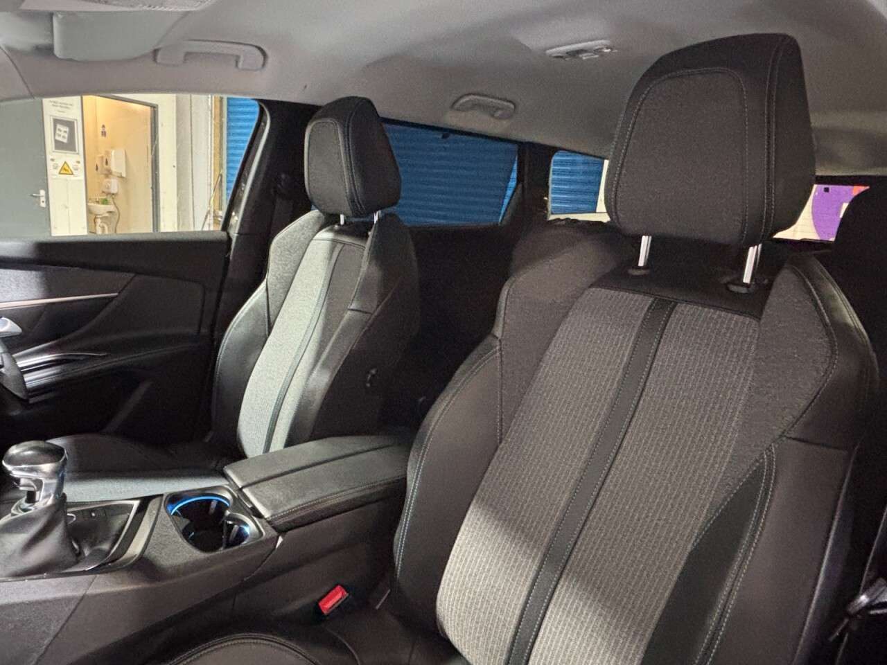 2021 PEUGEOT 5008 2021 PEUGEOT 5008