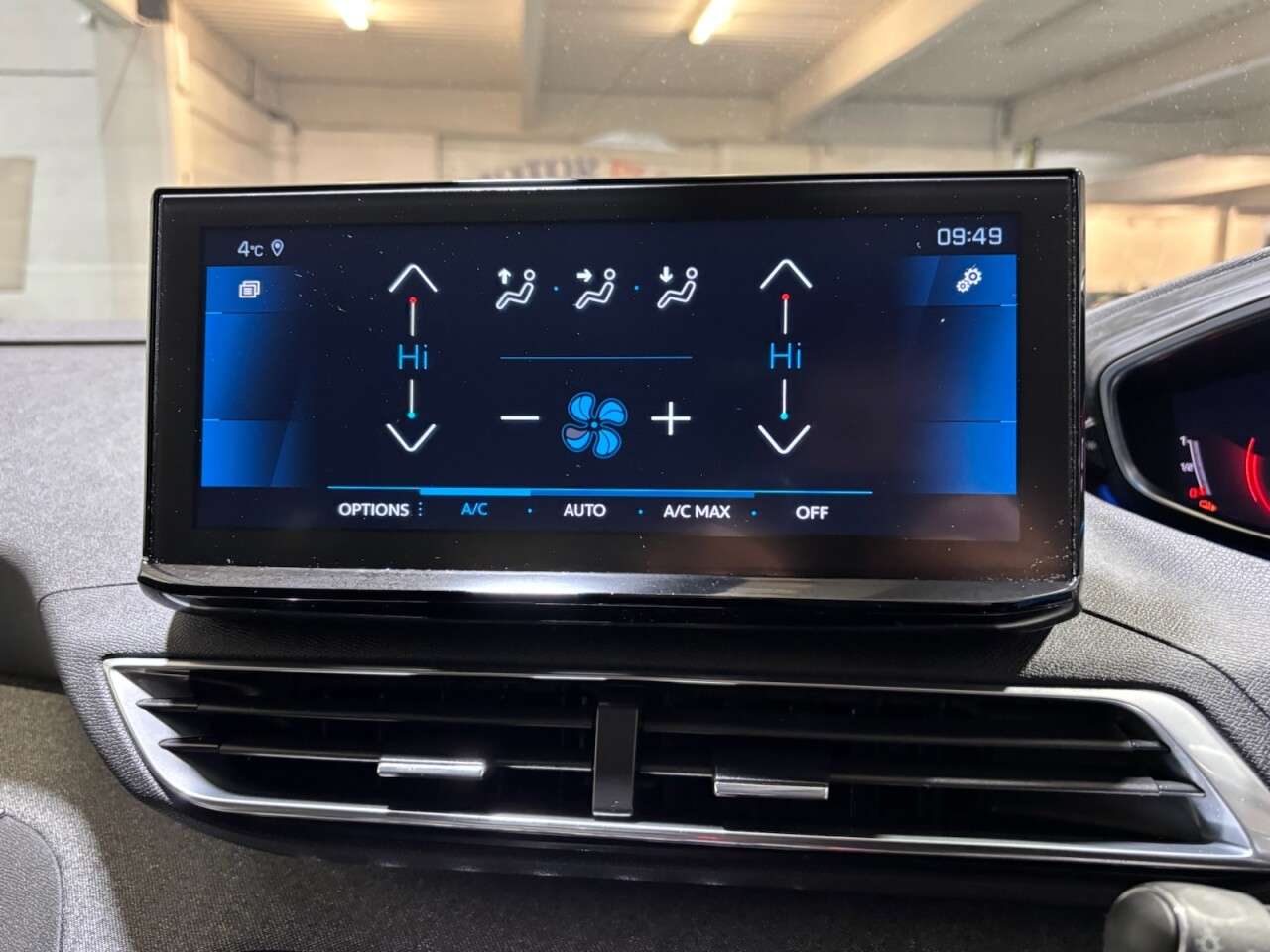 2021 PEUGEOT 5008 2021 PEUGEOT 5008