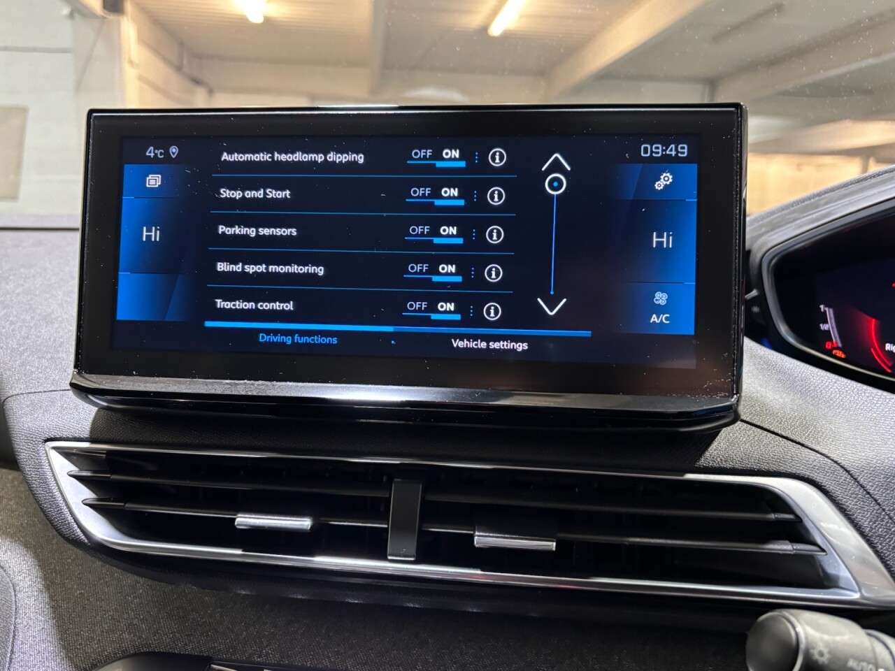 2021 PEUGEOT 5008 2021 PEUGEOT 5008