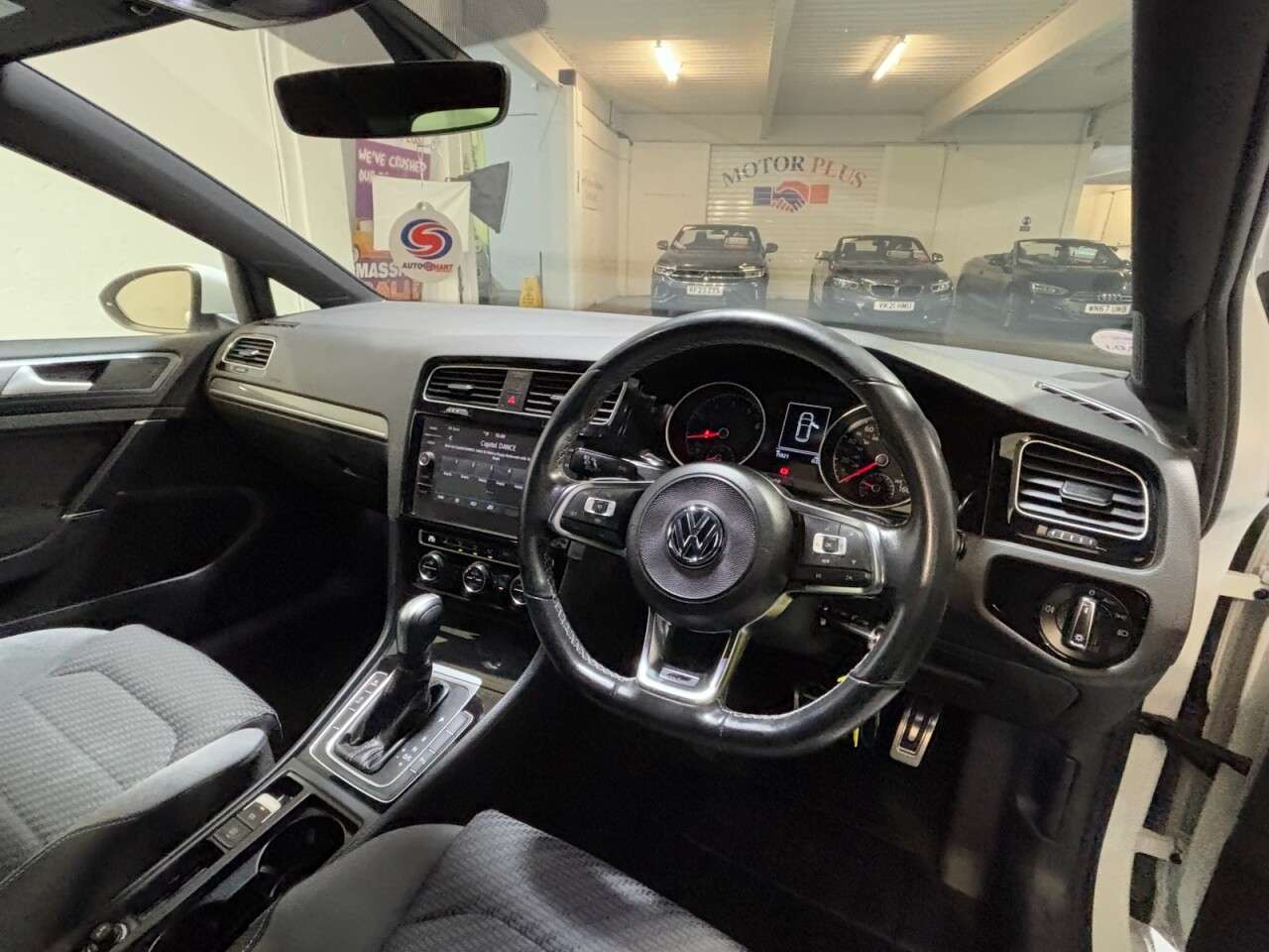 2020 VOLKSWAGEN GOLF 2020 VOLKSWAGEN GOLF