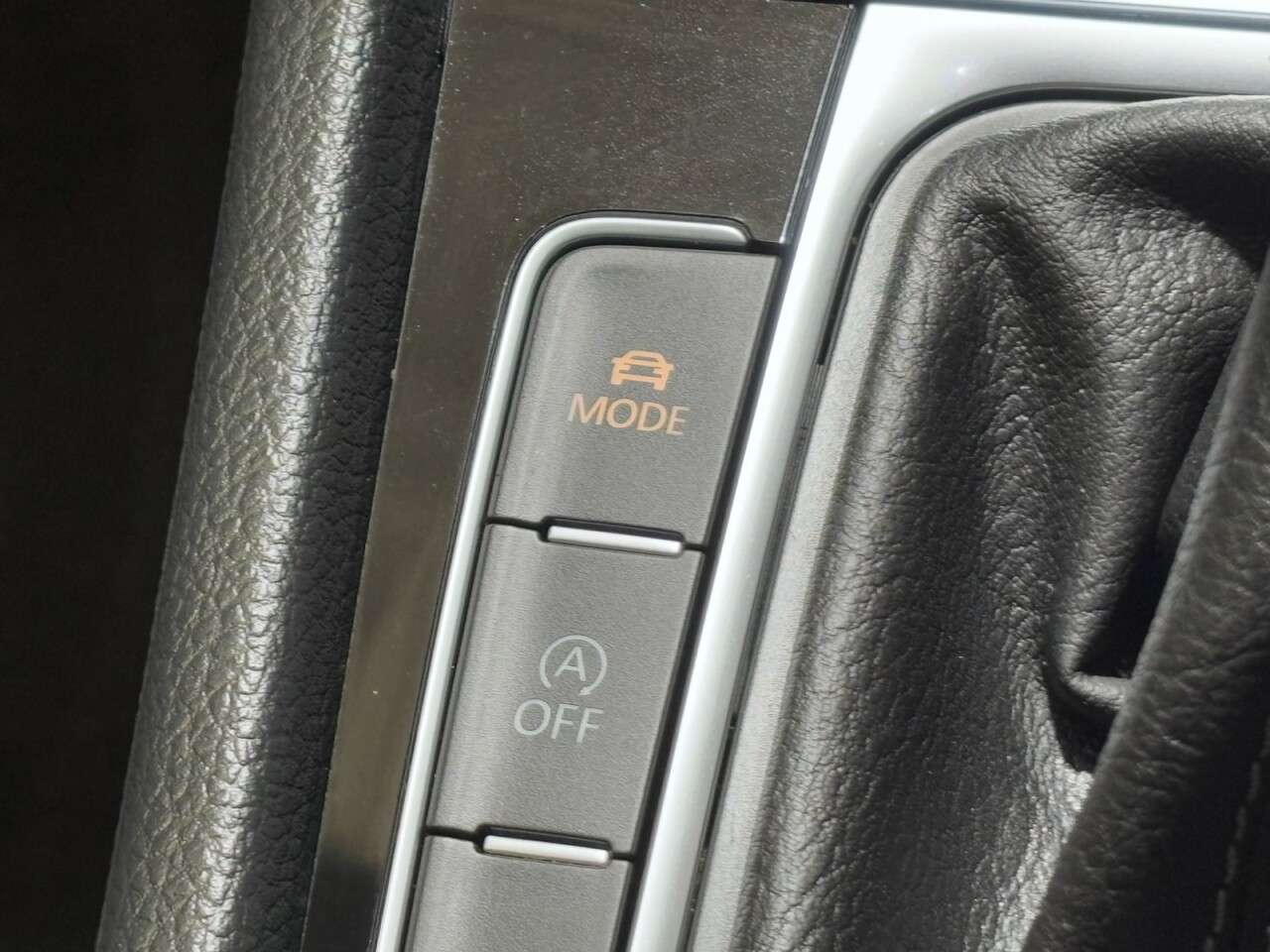 2020 VOLKSWAGEN GOLF 2020 VOLKSWAGEN GOLF