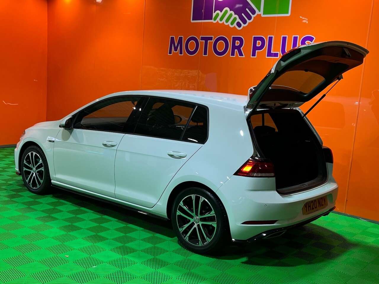 2020 VOLKSWAGEN GOLF 2020 VOLKSWAGEN GOLF