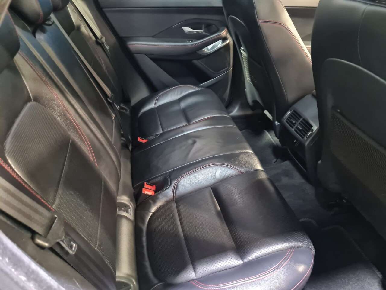 2019 JAGUAR E-PACE 2019 JAGUAR E-PACE