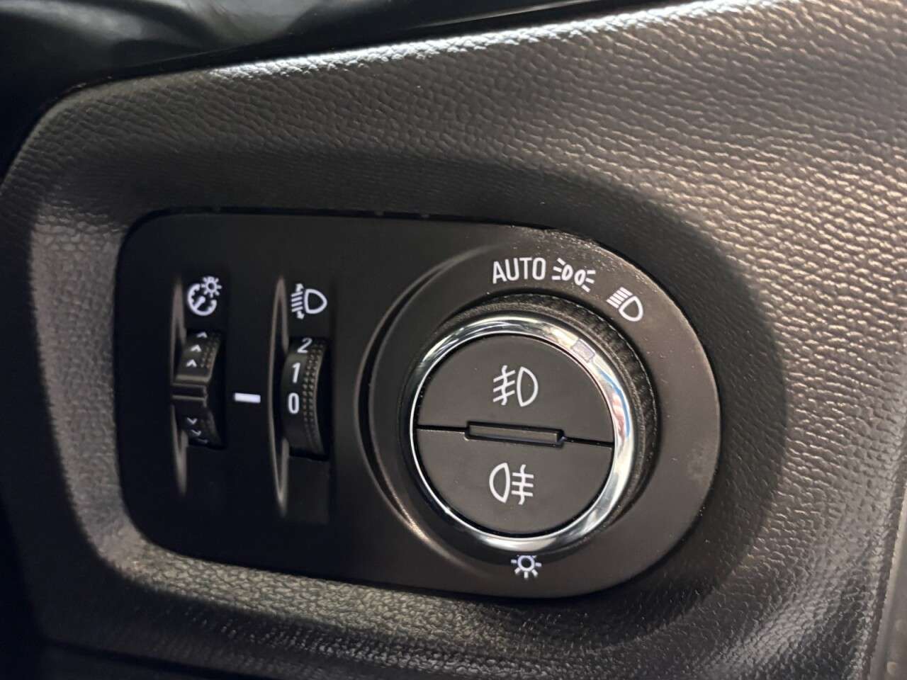 2024 VAUXHALL CORSA 2024 VAUXHALL CORSA