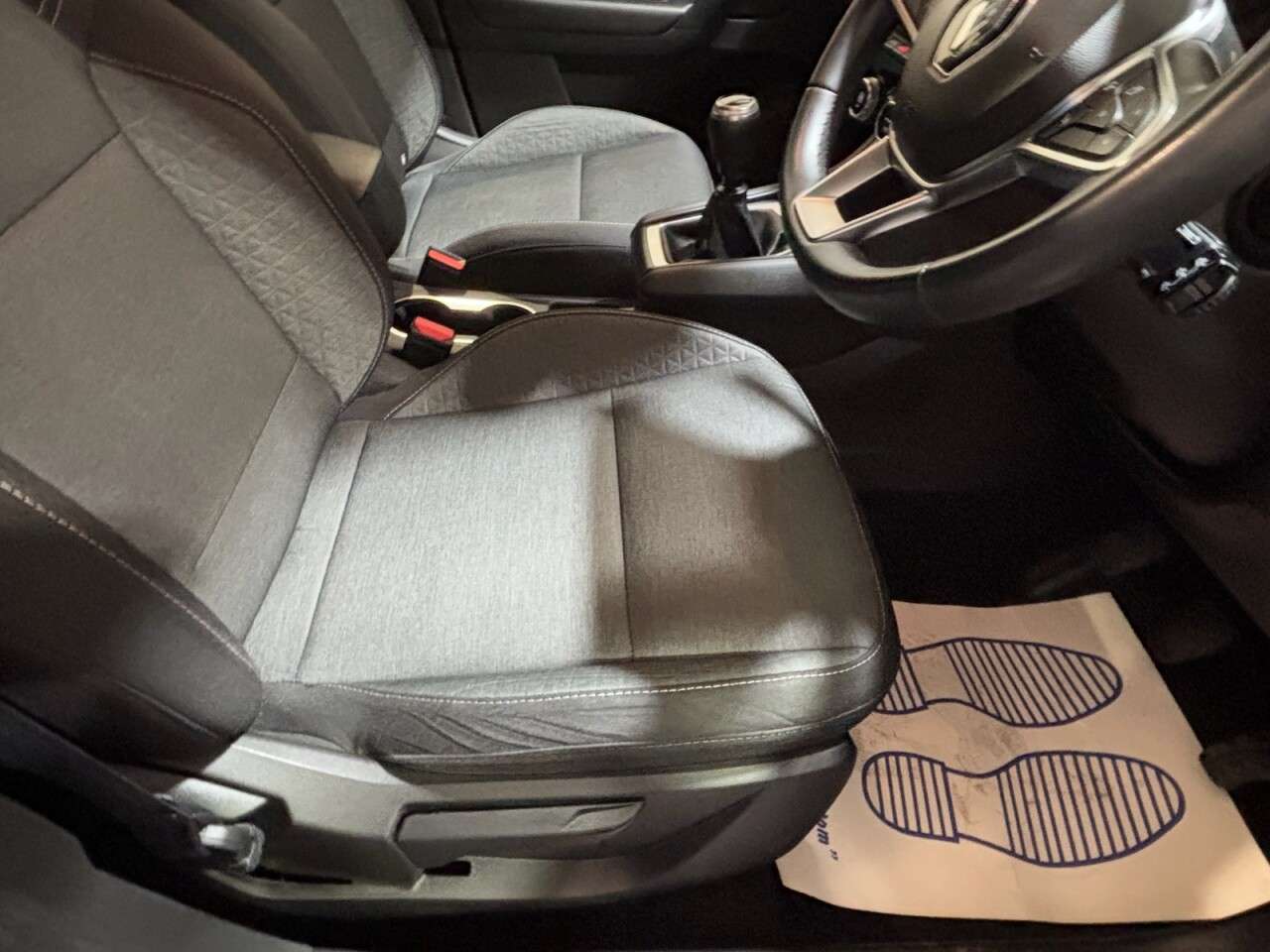2022 RENAULT CAPTUR 2022 RENAULT CAPTUR