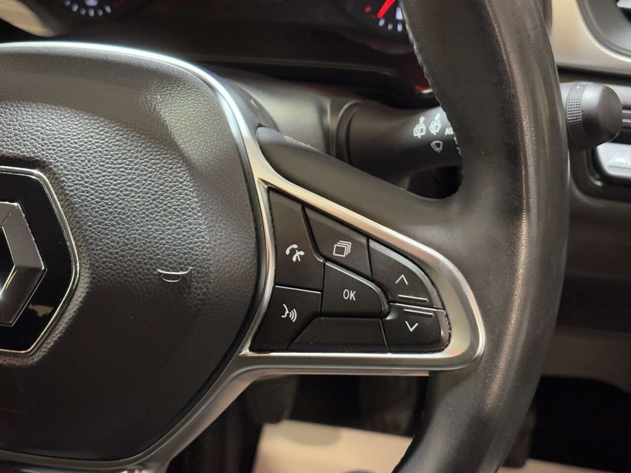 2022 RENAULT CAPTUR 2022 RENAULT CAPTUR
