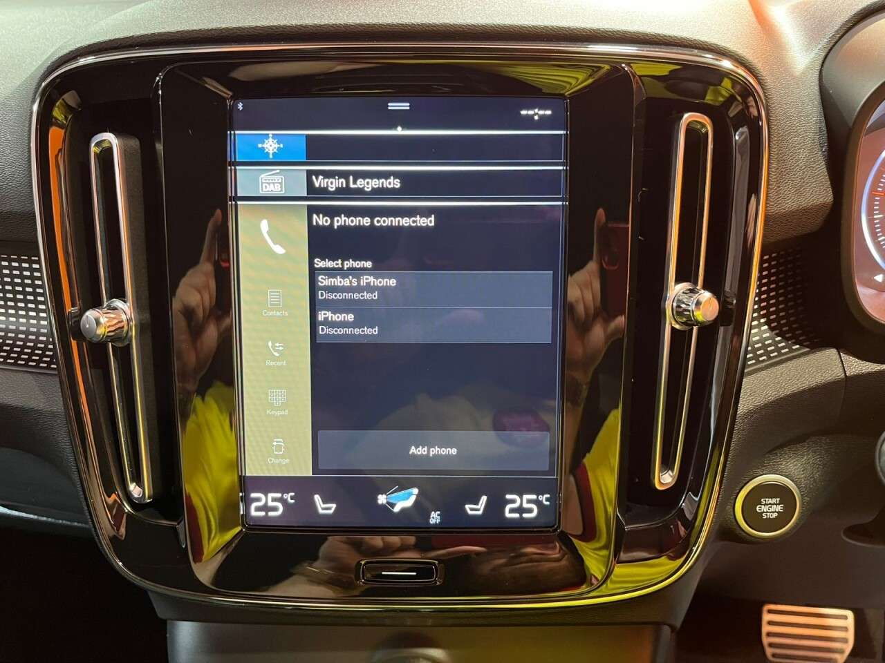 2021 VOLVO XC40 2021 VOLVO XC40