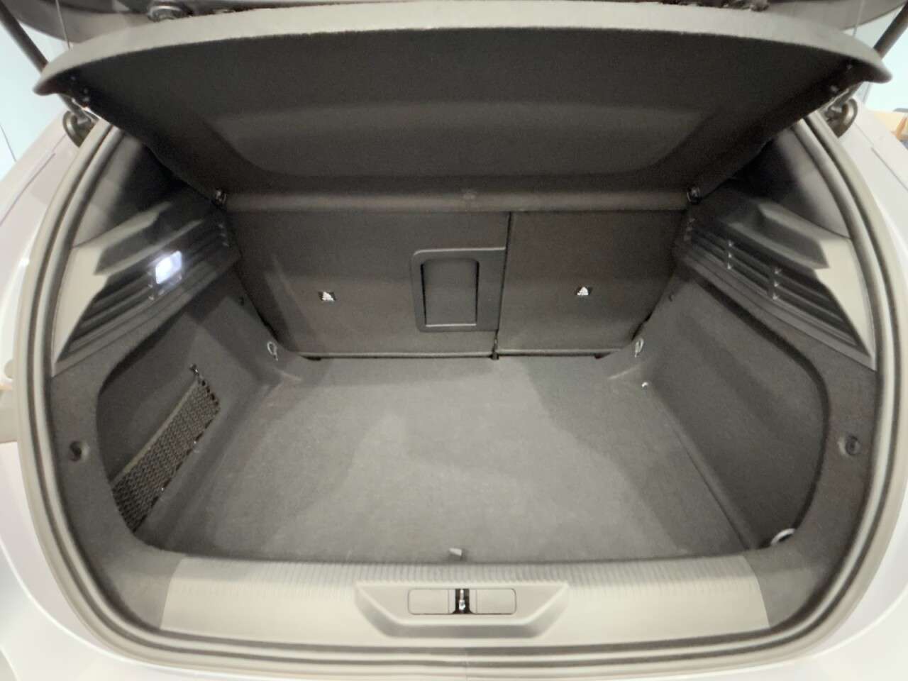 2024 PEUGEOT 308 2024 PEUGEOT 308