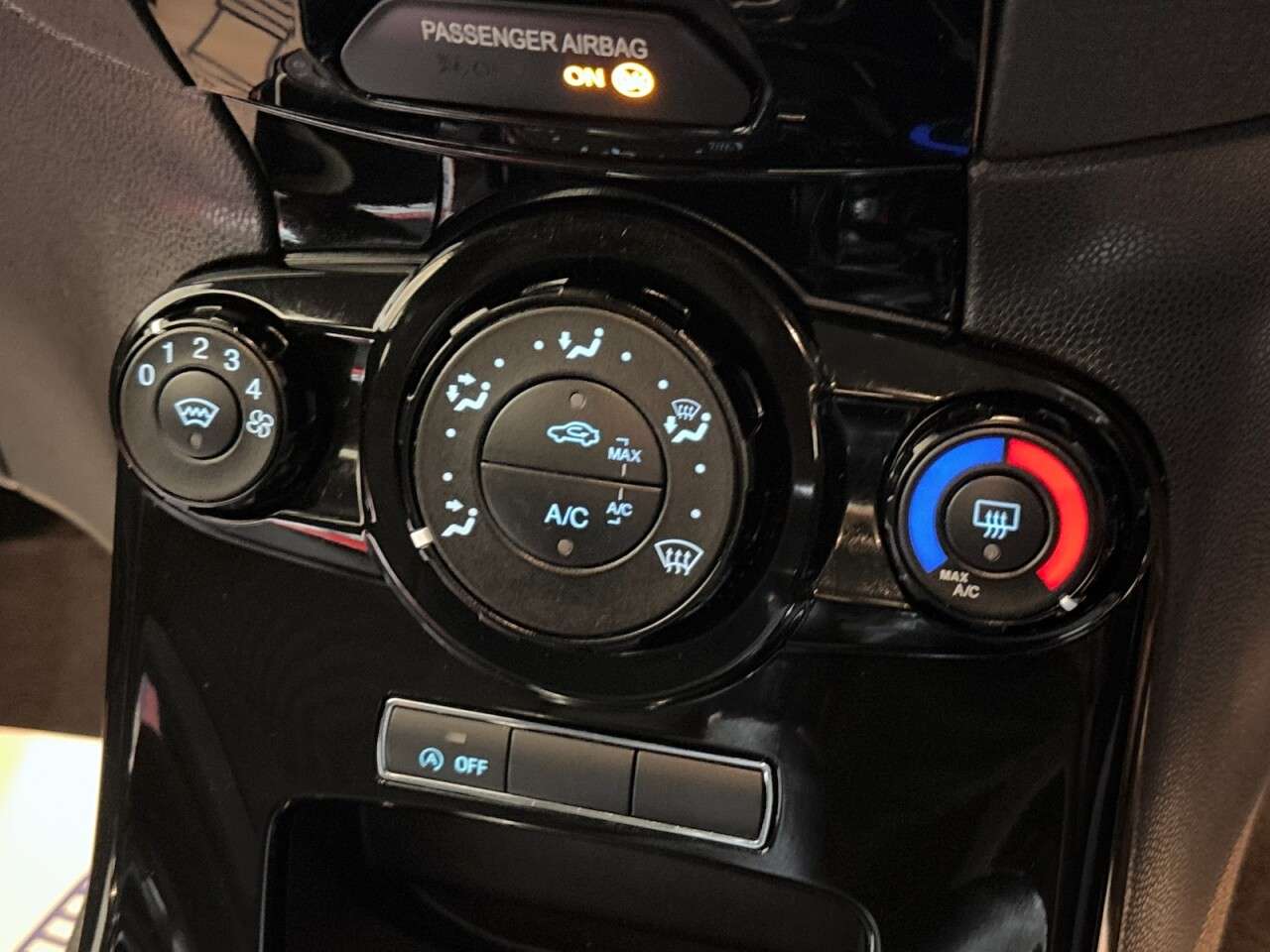 2015 FORD FIESTA 2015 FORD FIESTA