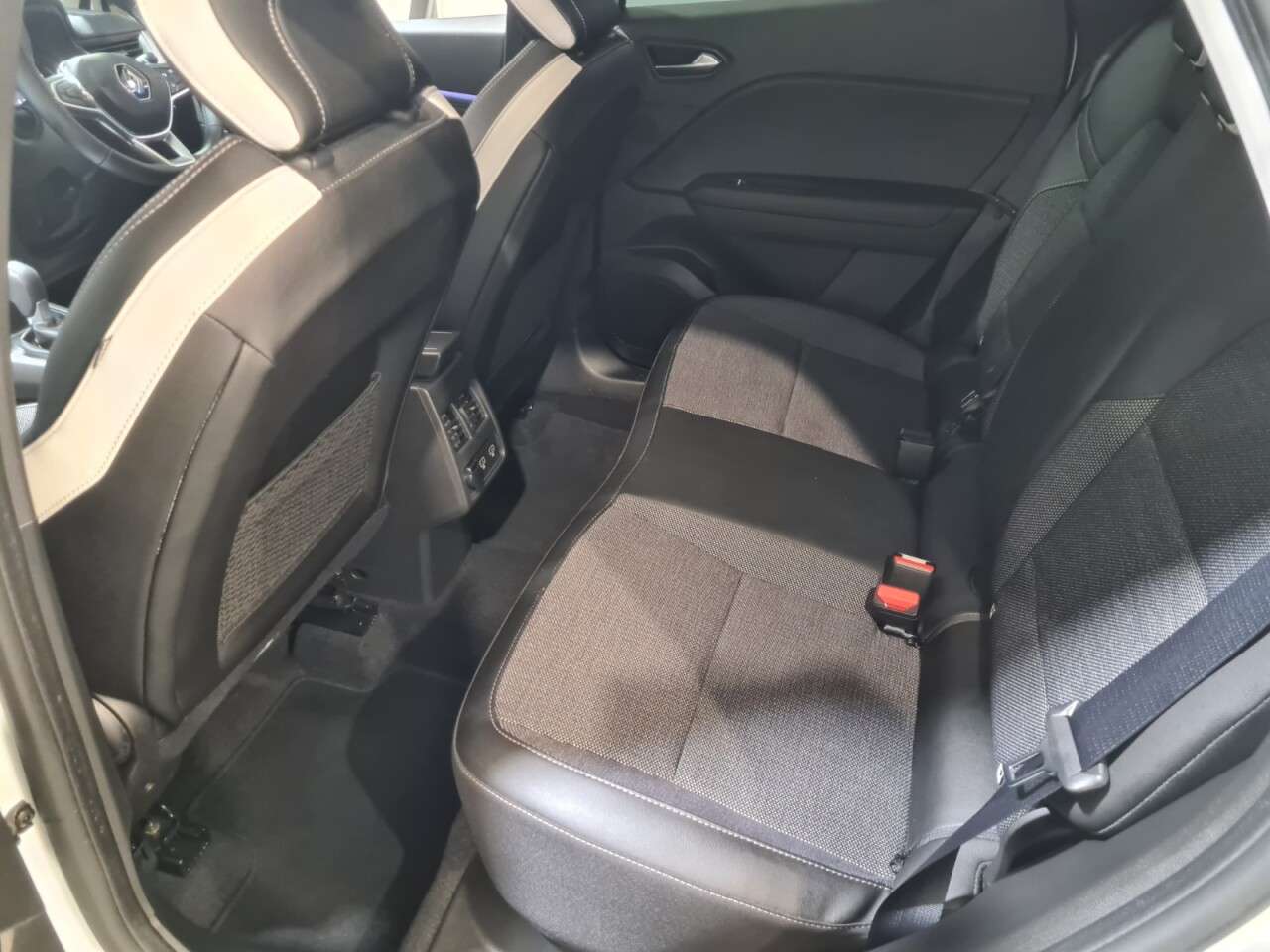 2024 RENAULT CAPTUR 2024 RENAULT CAPTUR