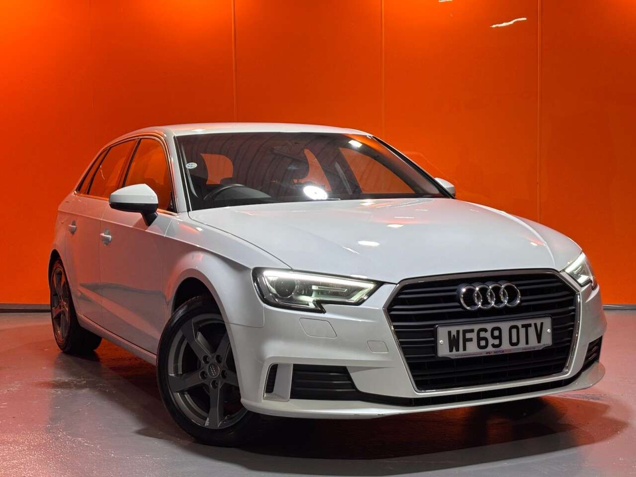 A 2019 AUDI A3 1.6 TDI 30 Sport Sportback 5dr Diesel Manual Euro 6 (s/s) (116 ps) Visit Ov A 2019 AUDI A3 1.6 TDI 30 Sport Sportback 5dr Diesel Manual Euro 6 (s/s) (116 ps) Visit Ov