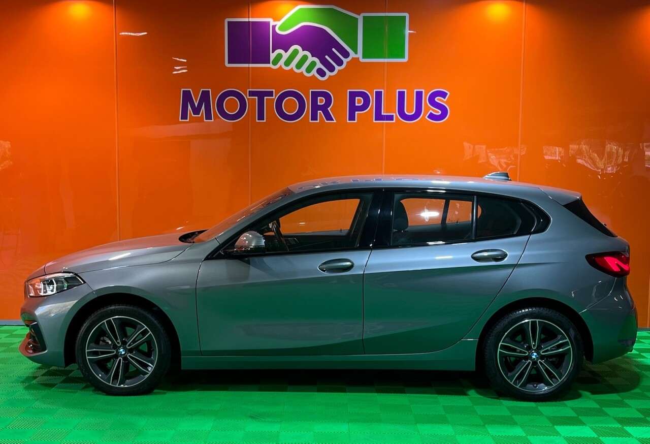 A 2023 BMW 1 SERIES 1.5 118i Sport (LCP) Hatchback 5dr Petrol DCT Euro 6 (s/s) (136 ps) OVER 40 A 2023 BMW 1 SERIES 1.5 118i Sport (LCP) Hatchback 5dr Petrol DCT Euro 6 (s/s) (136 ps) OVER 40