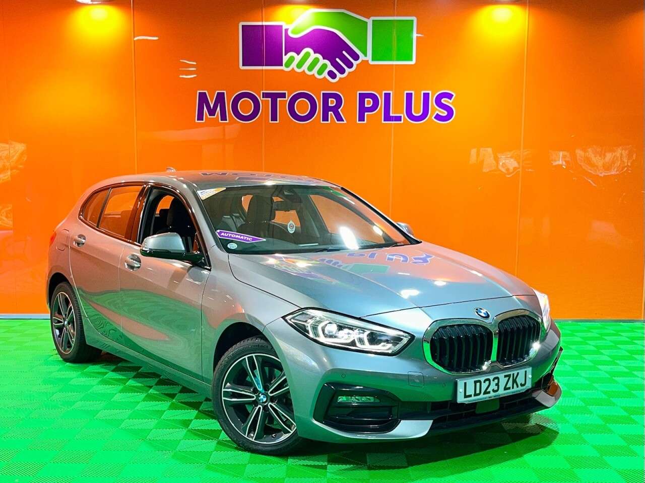 A 2023 BMW 1 SERIES 1.5 118i Sport (LCP) Hatchback 5dr Petrol DCT Euro 6 (s/s) (136 ps) OVER 40 A 2023 BMW 1 SERIES 1.5 118i Sport (LCP) Hatchback 5dr Petrol DCT Euro 6 (s/s) (136 ps) OVER 40