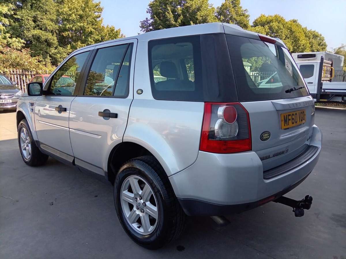Check out this Land Rover Freelander 2 2010 Diesel Manual