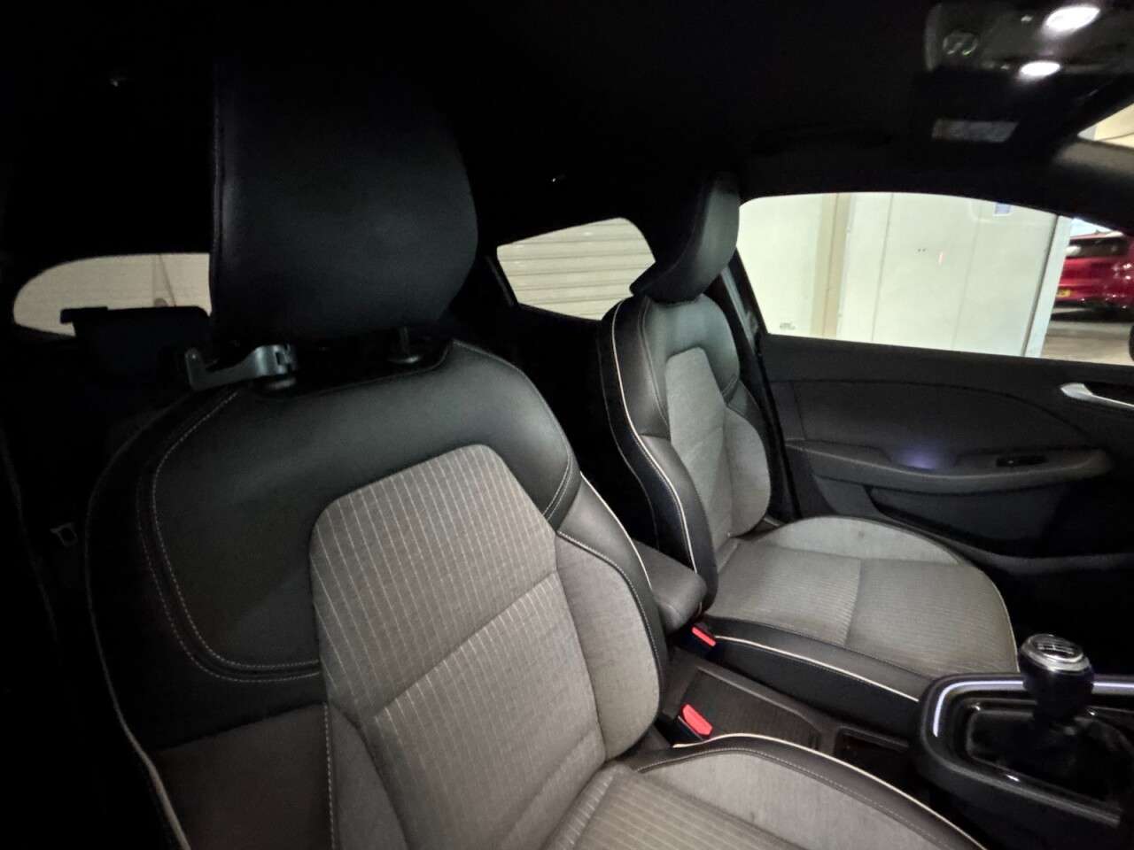 2021 RENAULT CLIO 2021 RENAULT CLIO