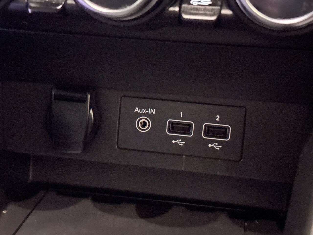 2021 RENAULT CLIO 2021 RENAULT CLIO