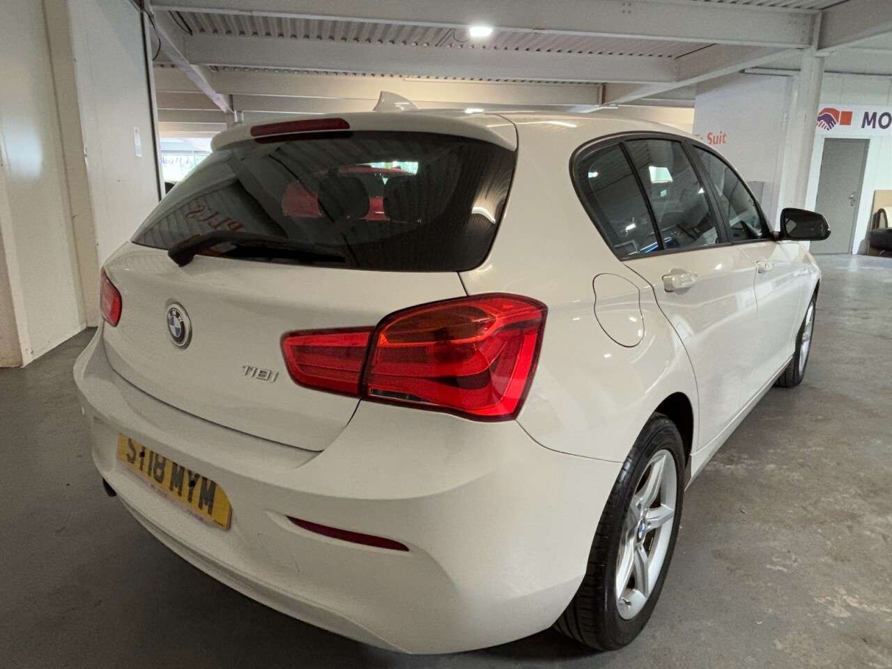 2018 BMW 1 SERIES 2018 BMW 1 SERIES