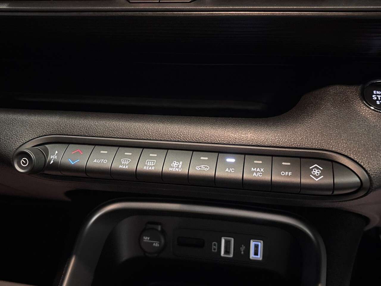 2024 JEEP AVENGER 2024 JEEP AVENGER