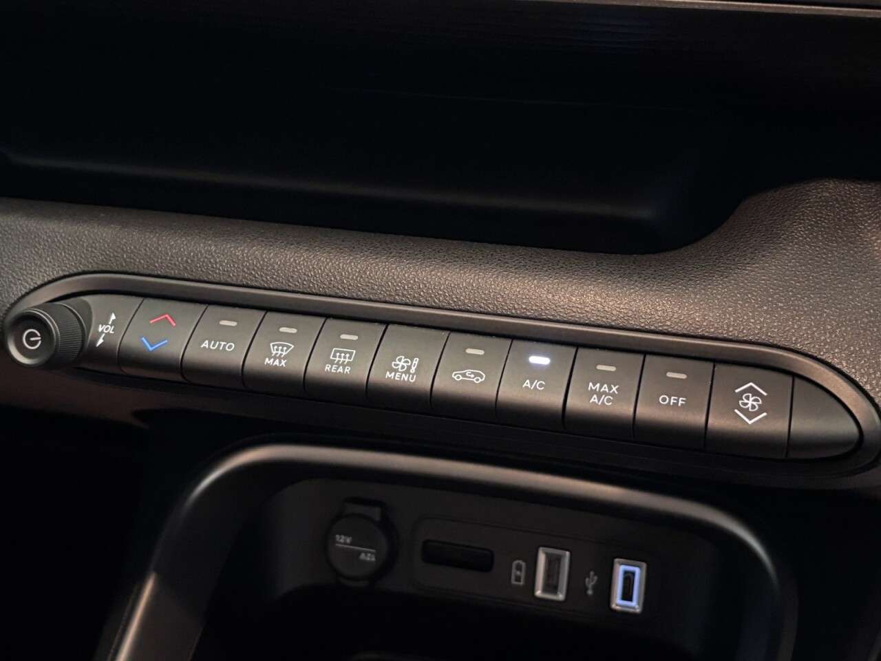 2024 JEEP AVENGER 2024 JEEP AVENGER