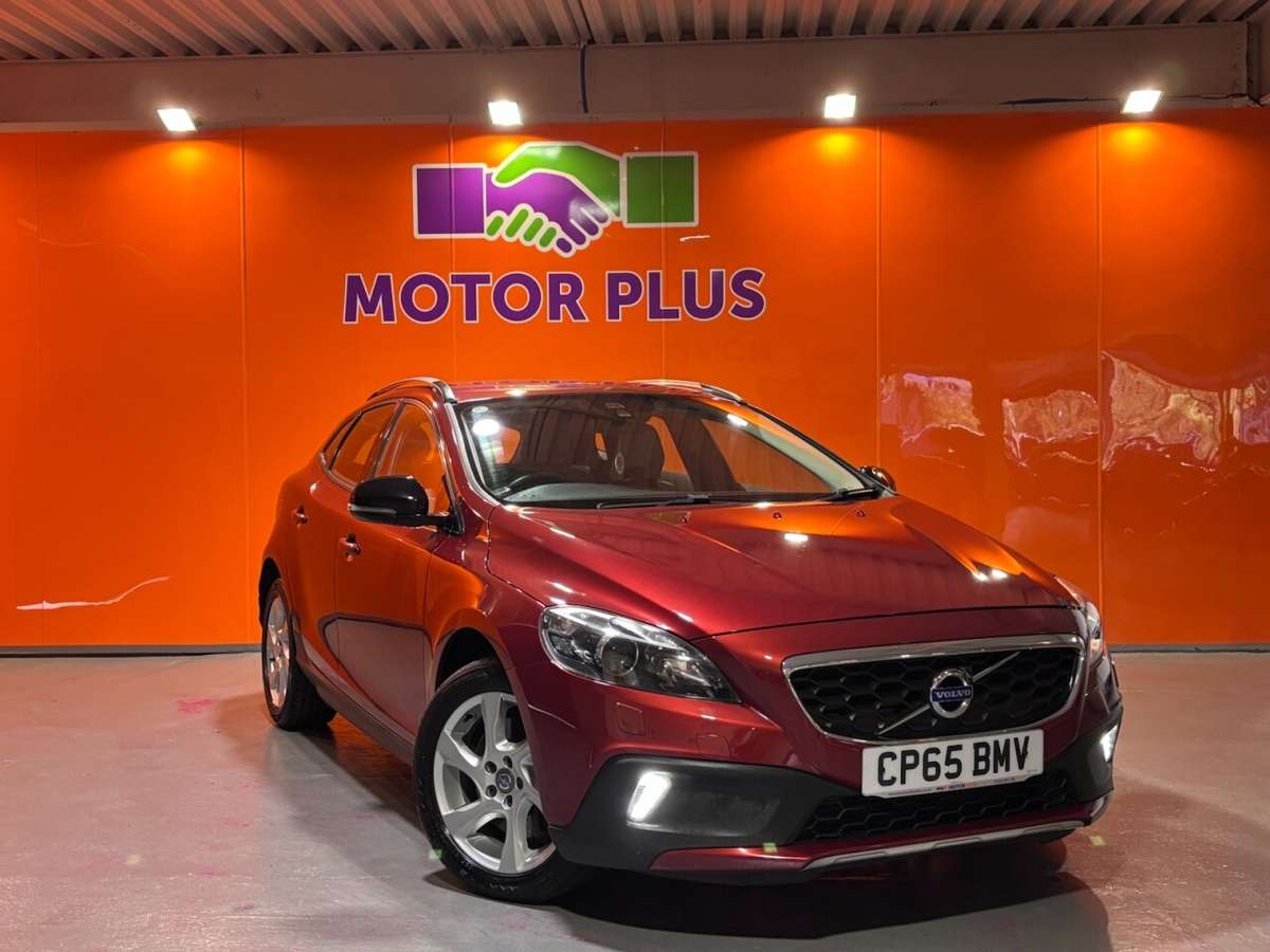 Check out this Volvo V40 Cross Country 2015 Diesel Manual
