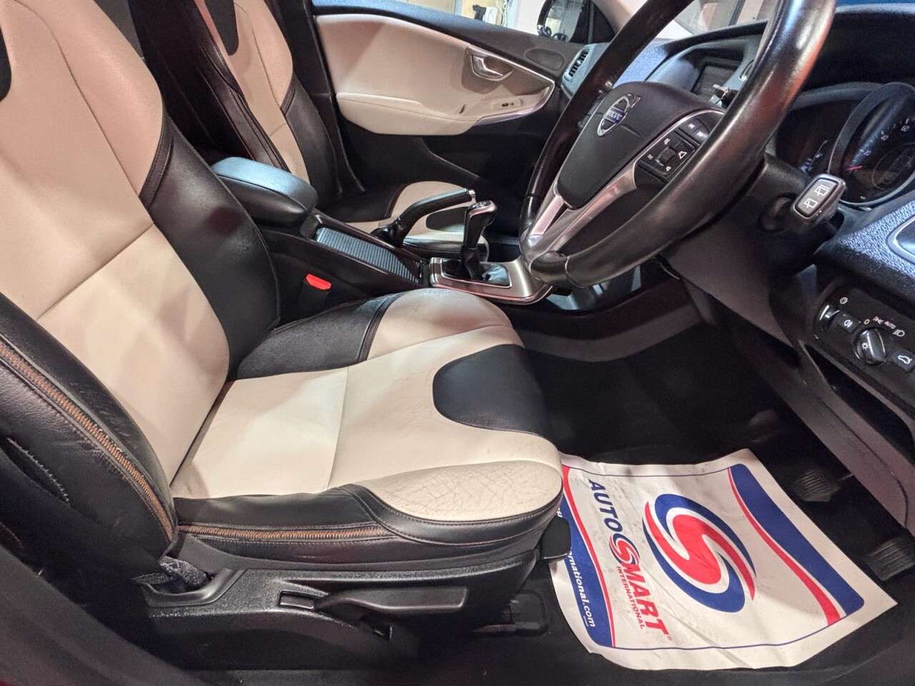 2015 VOLVO V40 CROSS COUNTRY 2015 VOLVO V40 CROSS COUNTRY