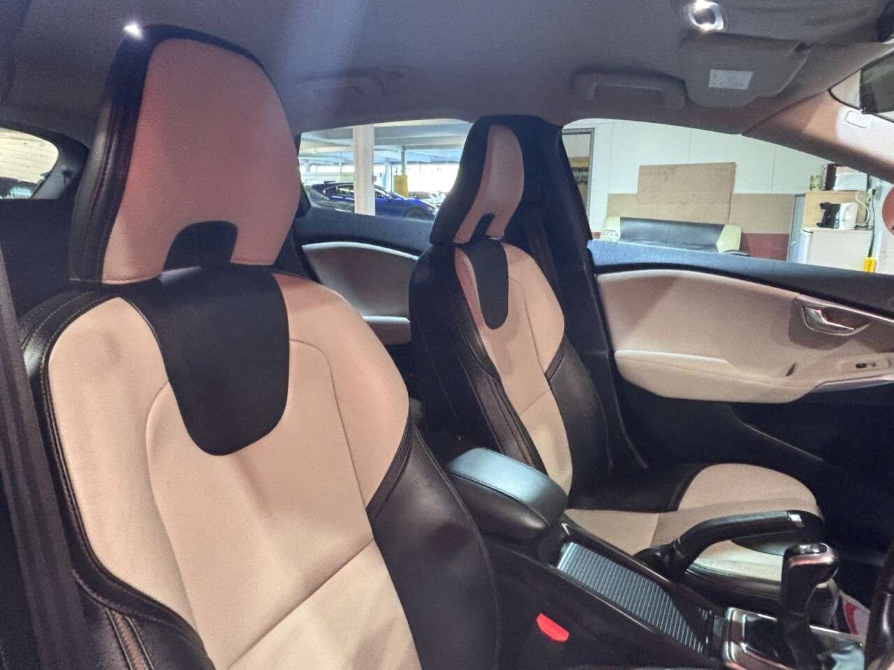 2015 VOLVO V40 CROSS COUNTRY 2015 VOLVO V40 CROSS COUNTRY