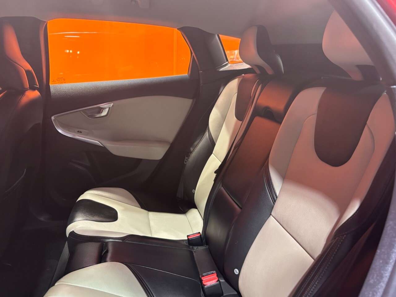 2015 VOLVO V40 CROSS COUNTRY 2015 VOLVO V40 CROSS COUNTRY