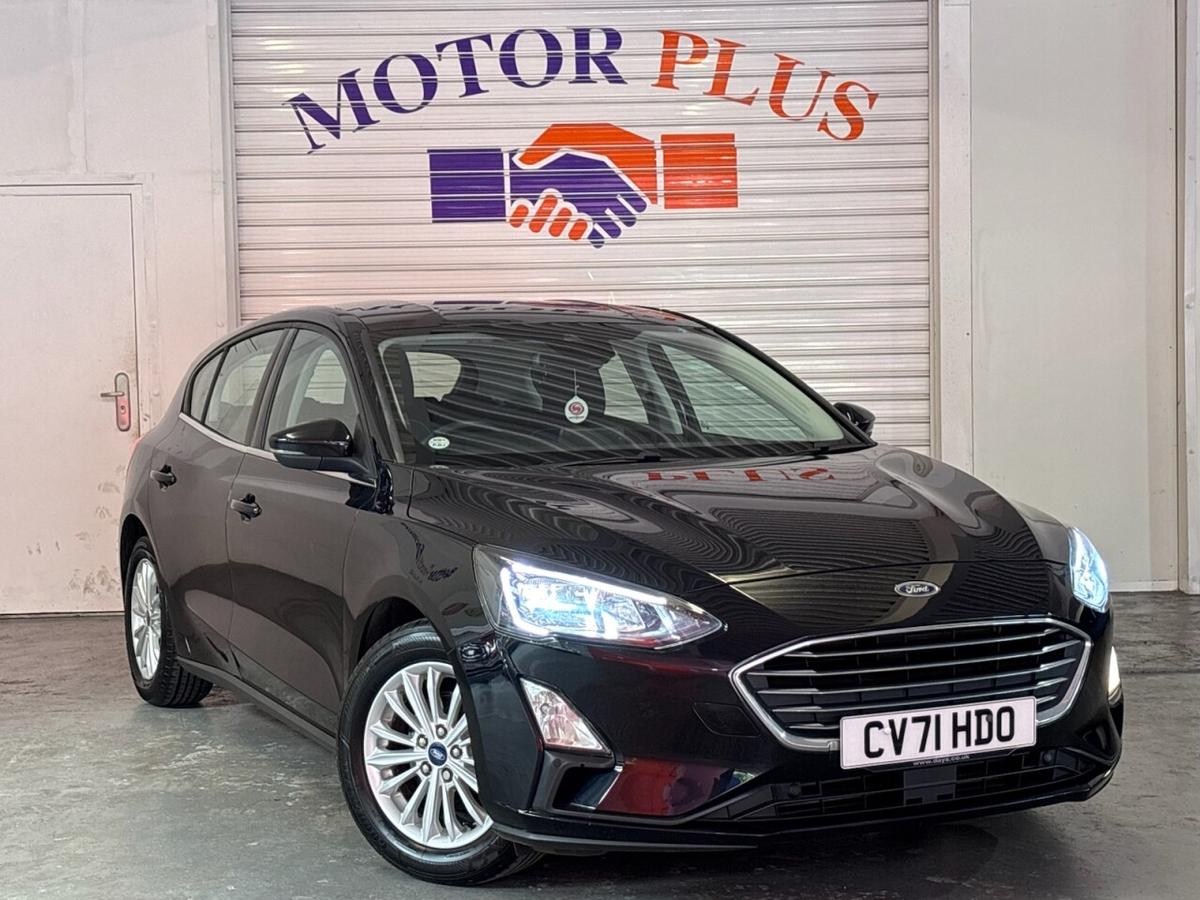 Check out this Ford Focus 2021 Petrol Manual