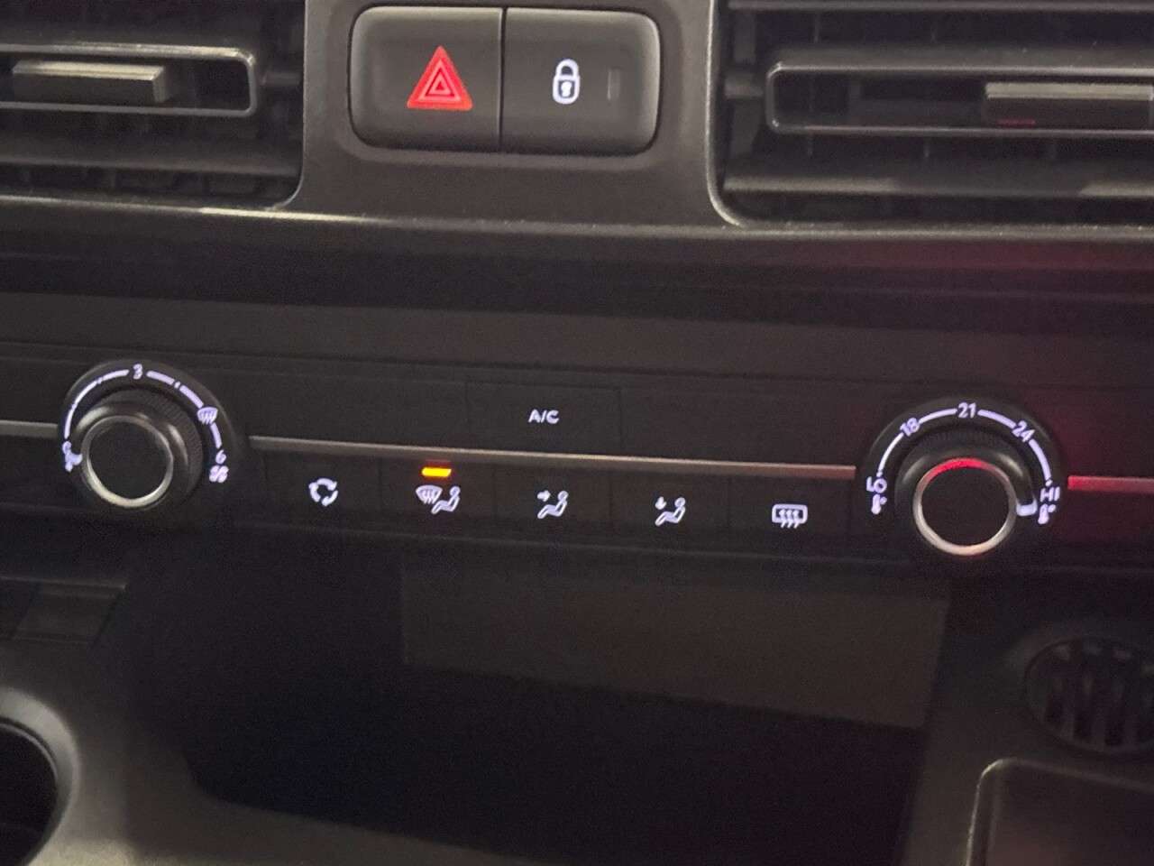 2020 PEUGEOT RIFTER 2020 PEUGEOT RIFTER