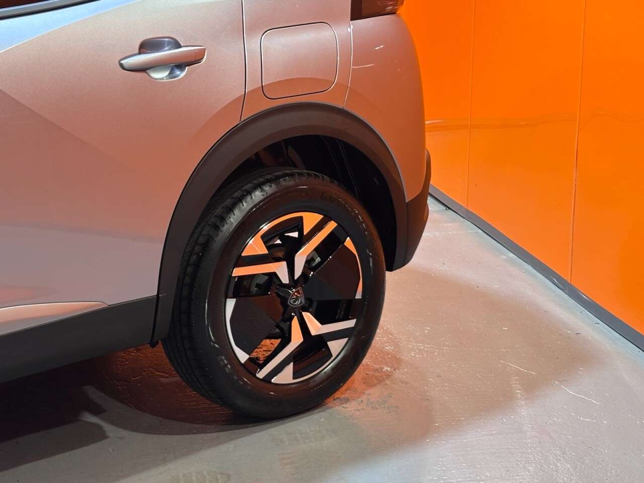 2025 PEUGEOT 2008 2025 PEUGEOT 2008