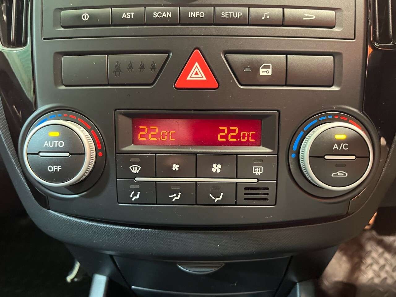 2012 KIA CEED 2012 KIA CEED