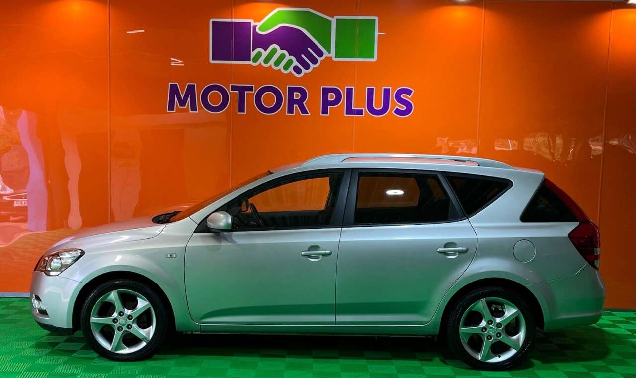 2012 KIA CEED 2012 KIA CEED
