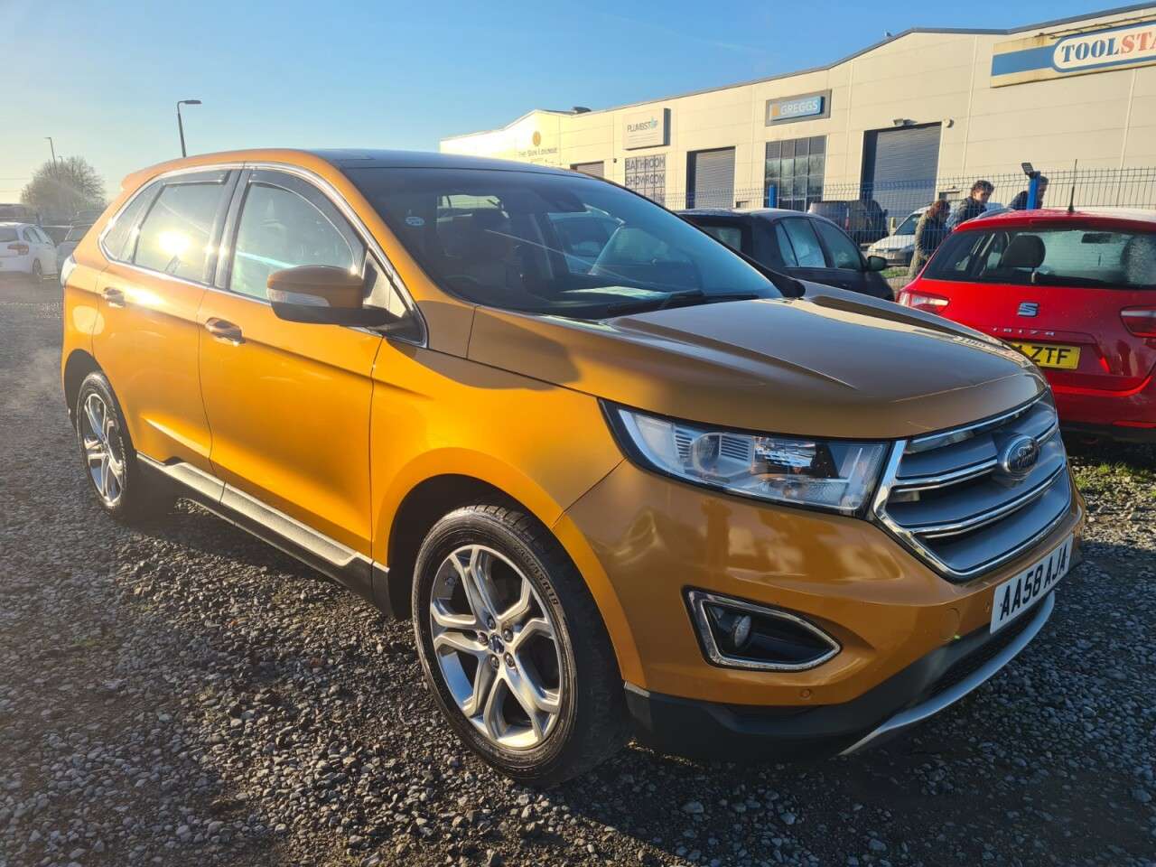 A 2016 FORD EDGE 2.0 TDCi Titanium SUV 5dr Diesel Powershift AWD Euro 6 (s/s) (210 ps) clear A 2016 FORD EDGE 2.0 TDCi Titanium SUV 5dr Diesel Powershift AWD Euro 6 (s/s) (210 ps) clear