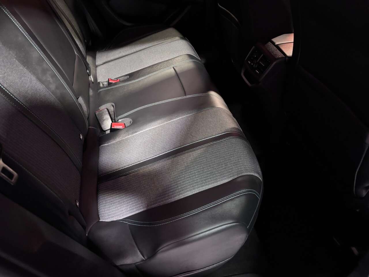 2021 PEUGEOT 3008 2021 PEUGEOT 3008