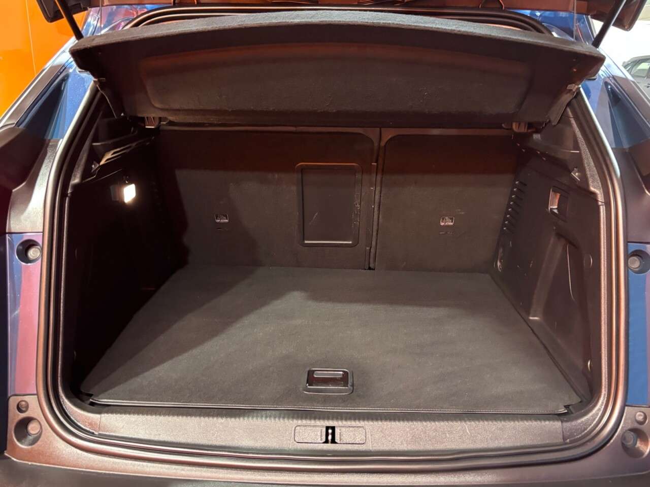 2021 PEUGEOT 3008 2021 PEUGEOT 3008