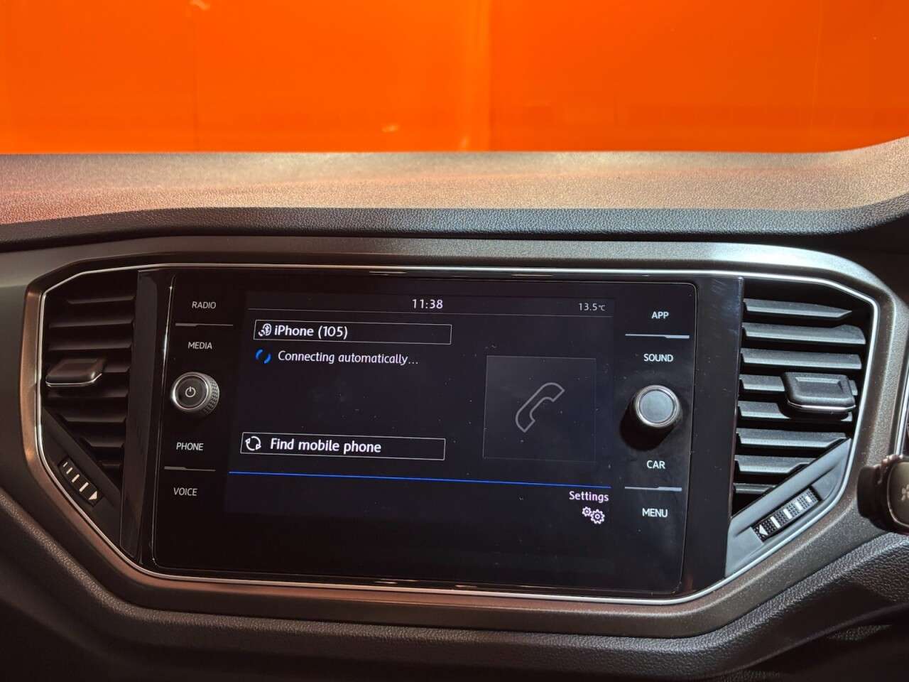 2018 VOLKSWAGEN T-ROC 2018 VOLKSWAGEN T-ROC