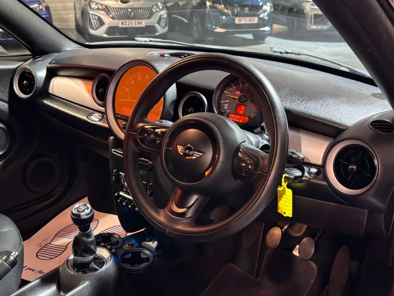 2014 MINI COUPE 2014 MINI COUPE