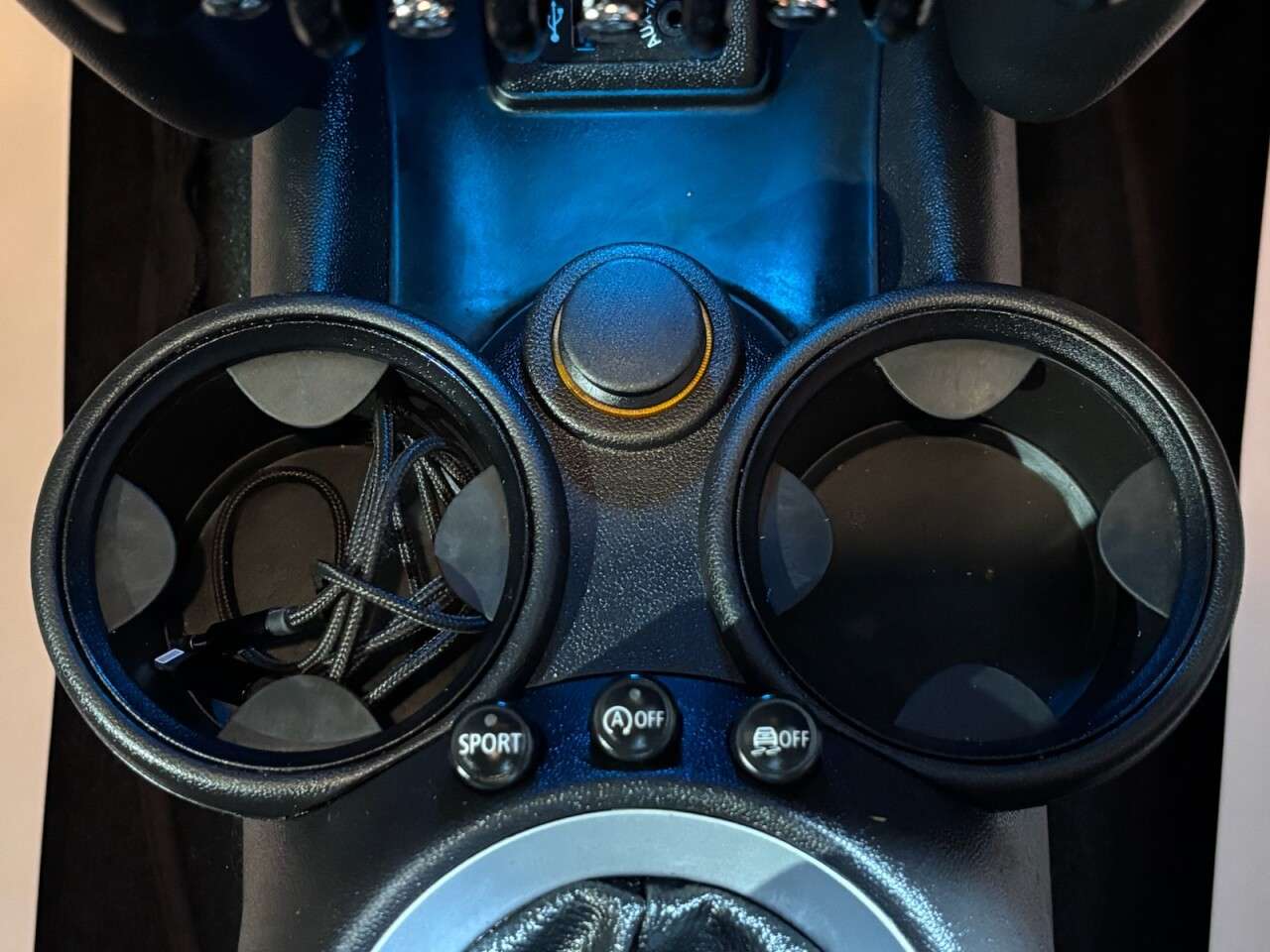 2014 MINI COUPE 2014 MINI COUPE