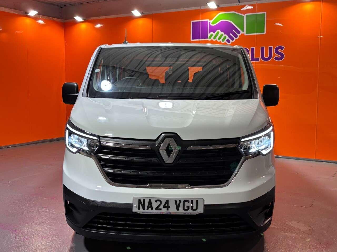 2024 RENAULT TRAFIC 2024 RENAULT TRAFIC