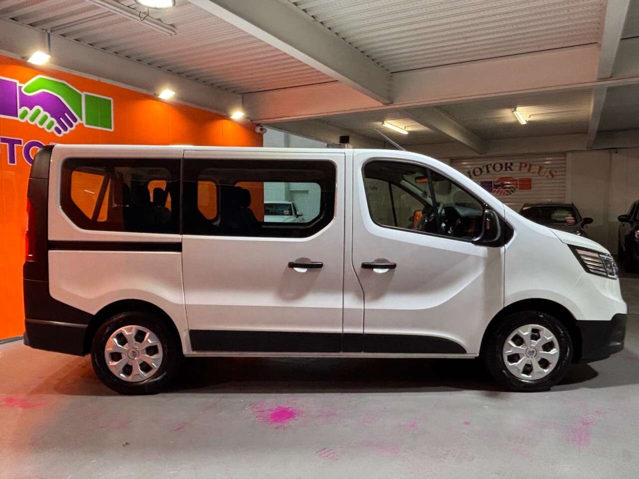 2024 RENAULT TRAFIC 2024 RENAULT TRAFIC
