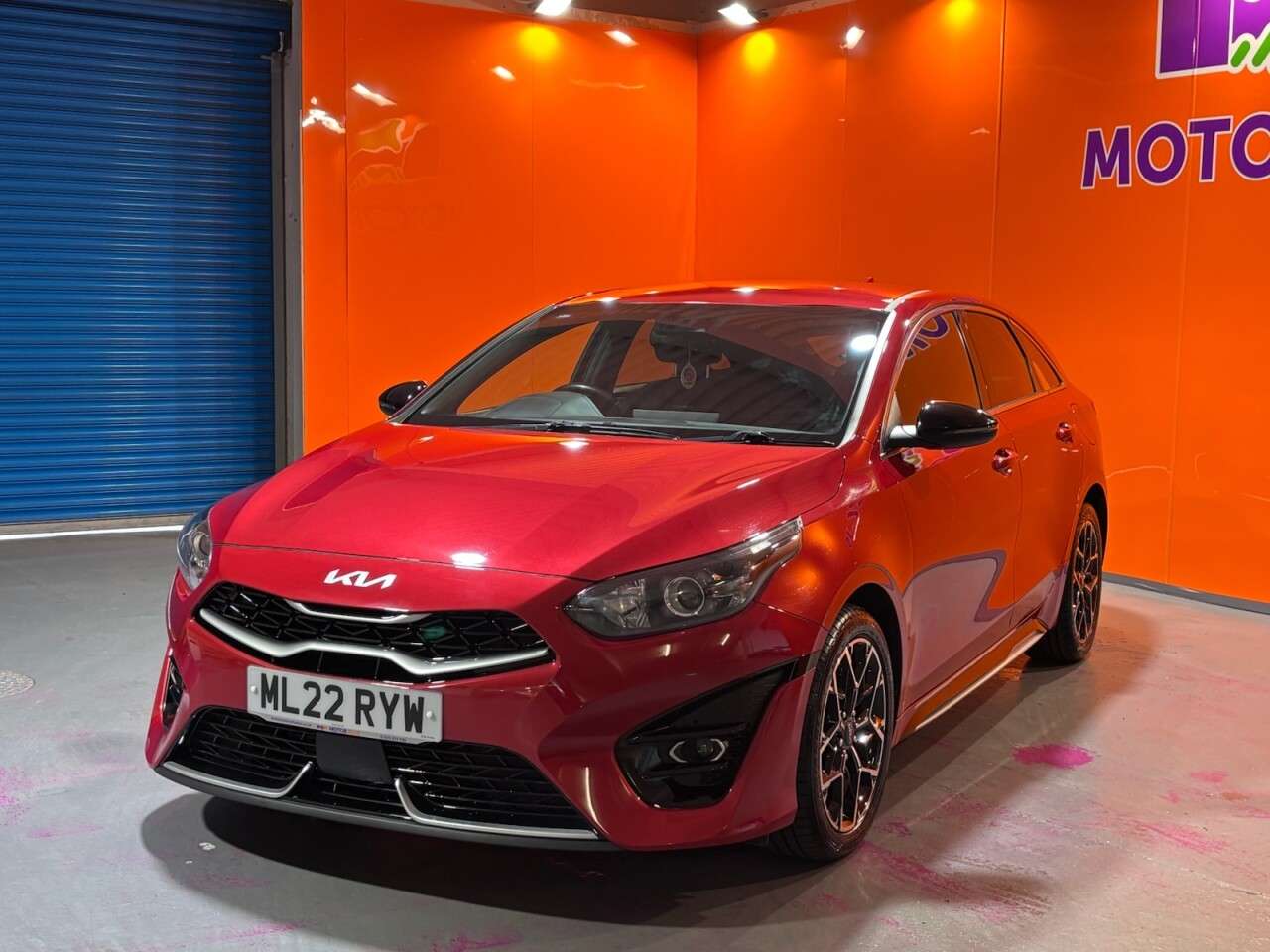 A 2022 KIA PROCEED 1.5 T-GDi GT-Line Shooting Brake 5dr Petrol Manual Euro 6 (s/s) (158 bhp) V A 2022 KIA PROCEED 1.5 T-GDi GT-Line Shooting Brake 5dr Petrol Manual Euro 6 (s/s) (158 bhp) V