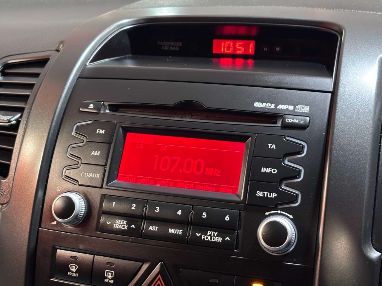 2010 KIA SORENTO 2010 KIA SORENTO