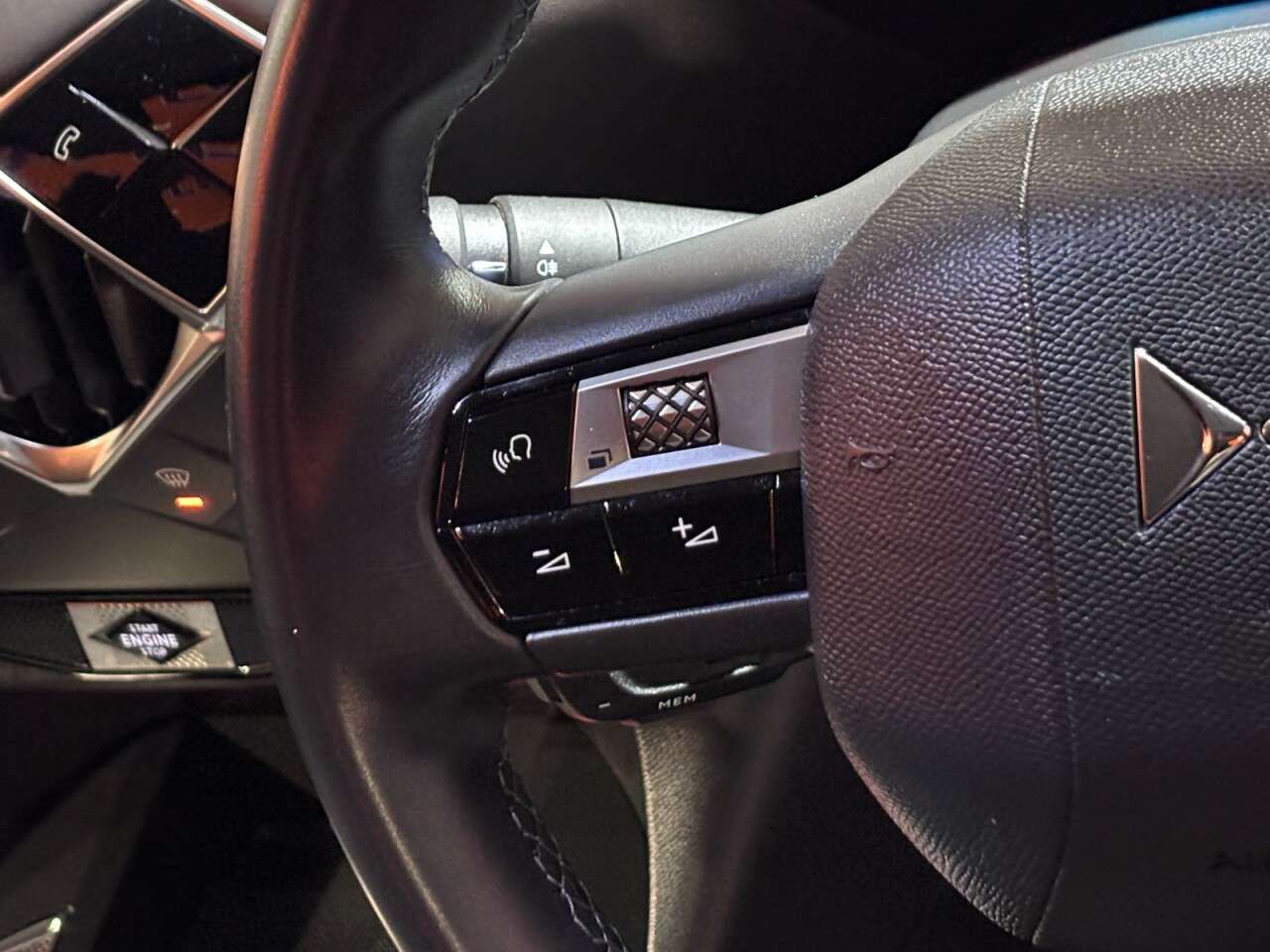 2022 DS AUTOMOBILES DS 3 CROSSBACK 2022 DS AUTOMOBILES DS 3 CROSSBACK