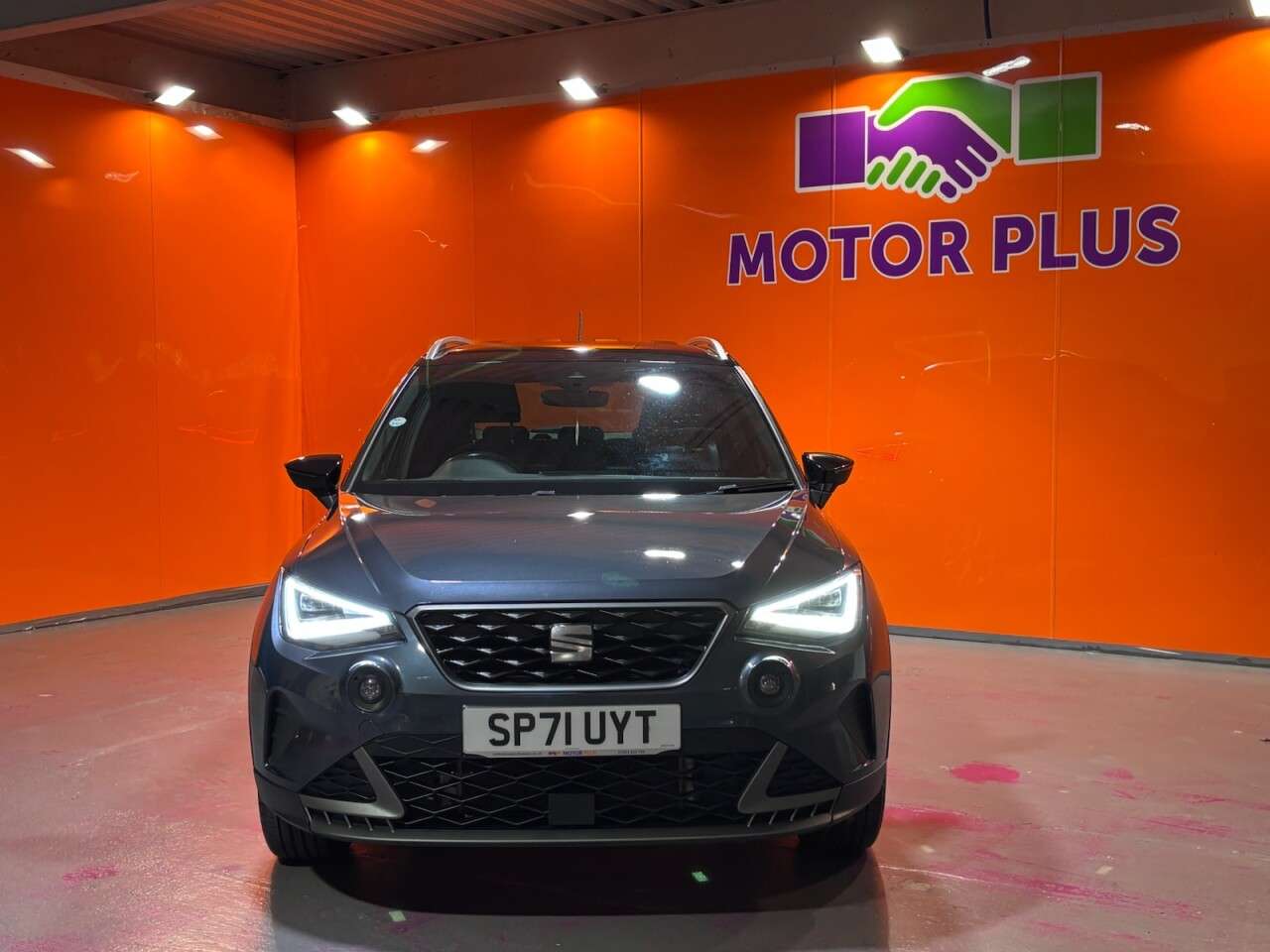 A 2021 SEAT ARONA 1.0 TSI FR SUV 5dr Petrol Manual Euro 6 (s/s) (110 ps) Visit Over 400 Cars A 2021 SEAT ARONA 1.0 TSI FR SUV 5dr Petrol Manual Euro 6 (s/s) (110 ps) Visit Over 400 Cars