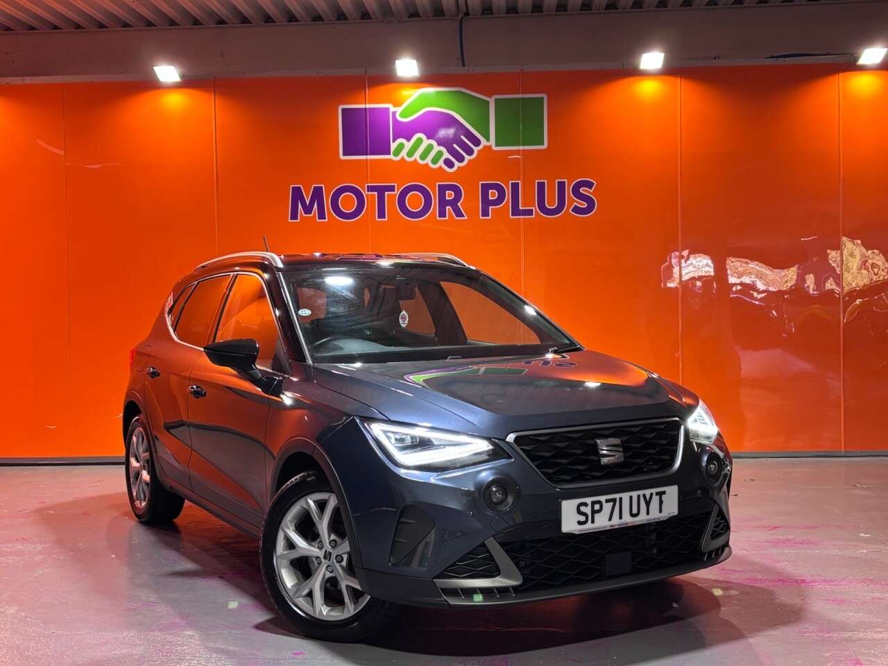 A 2021 SEAT ARONA 1.0 TSI FR SUV 5dr Petrol Manual Euro 6 (s/s) (110 ps) Visit Over 400 Cars A 2021 SEAT ARONA 1.0 TSI FR SUV 5dr Petrol Manual Euro 6 (s/s) (110 ps) Visit Over 400 Cars